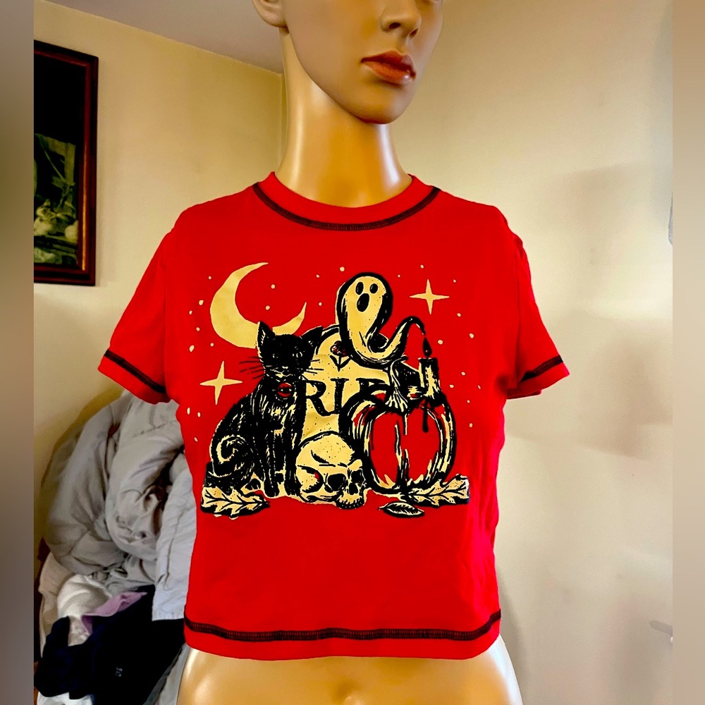 Retro vibe crop top Halloween goth